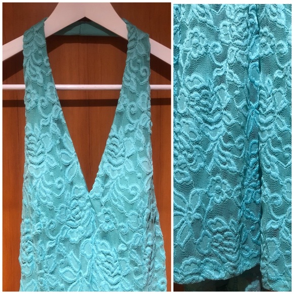 La Scala | NWT Lace halter dress - Picture 4 of 8